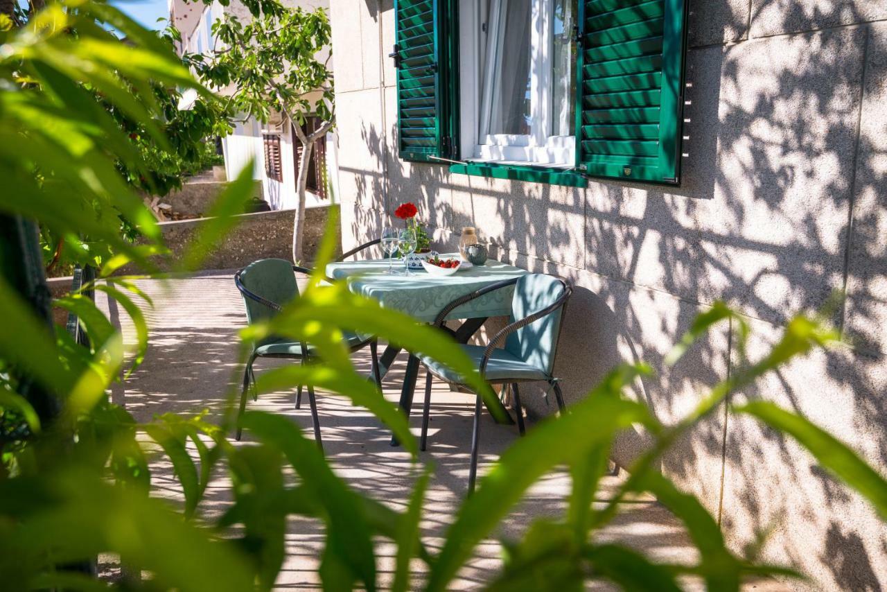 Korallion Apartment Šibenik Exteriör bild