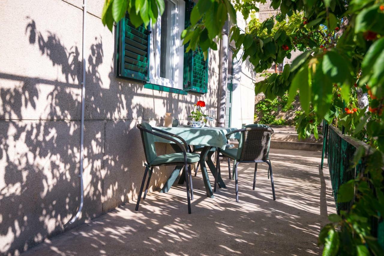 Korallion Apartment Šibenik Exteriör bild